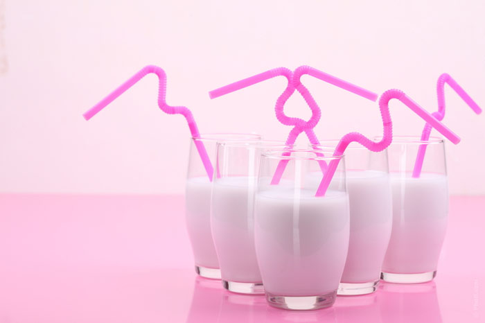 700-milk-shake-cocktail-drink-nutrition-eat