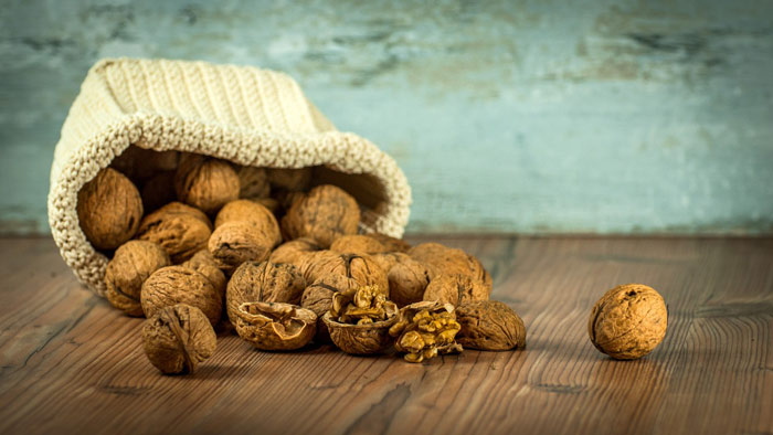 walnuts-food-nuts-nutrition-diet-health